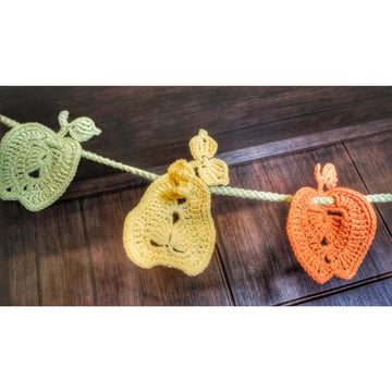 Garland crochet pattern decoration