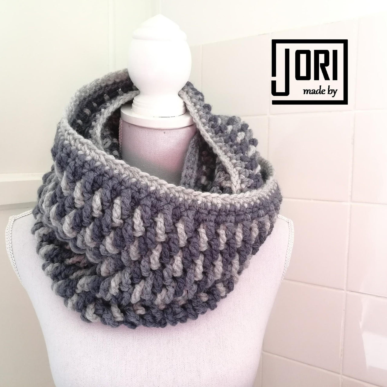 Candy Cane Infinity Scarf