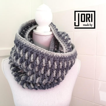 Candy Cane Infinity Scarf