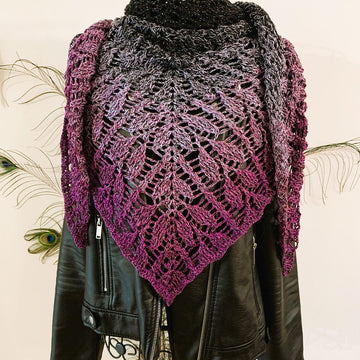 Triangular Scarf "Lytaia"