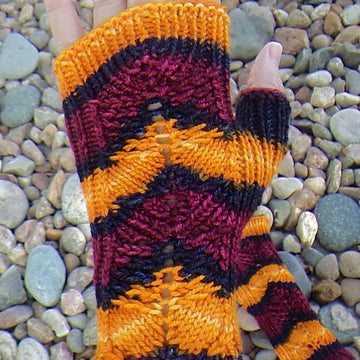 Strata Mitts