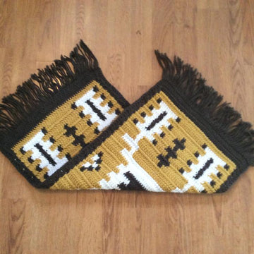 Storm Pattern Fringed Throw