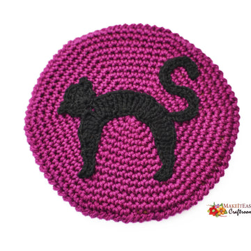 Crochet round coaster. Black cat coaster. Halloween decor. Scaredy cat