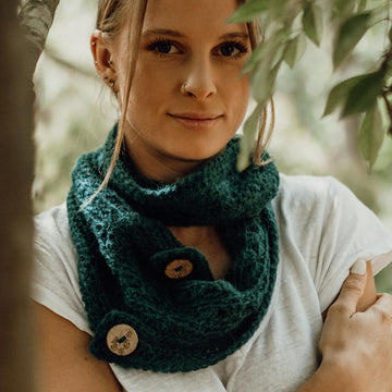 Dreamy Tracks Cowl