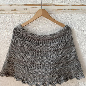 Cropped Chunky Capelet