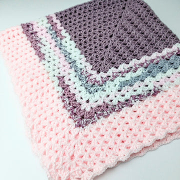 Iris cream square shawl