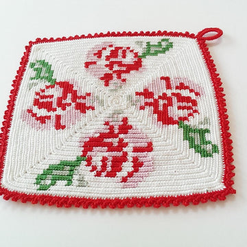 Potholder with roses