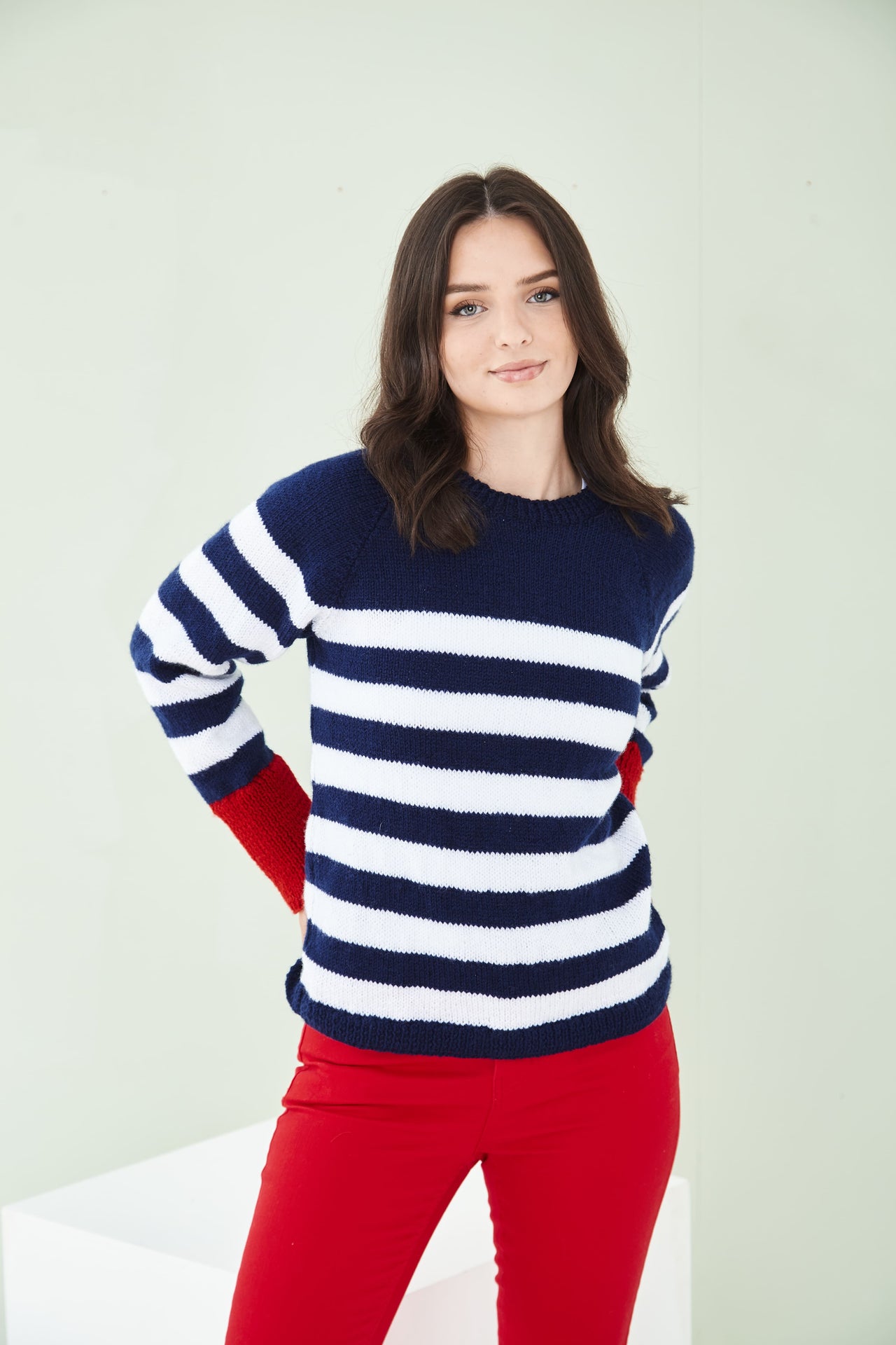 Sweater & Cardigan in King Cole Pricewise DK - 5937 - Leaflet