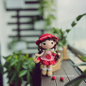 STRAWBERRY doll