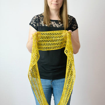 Sunny Lace Cowl