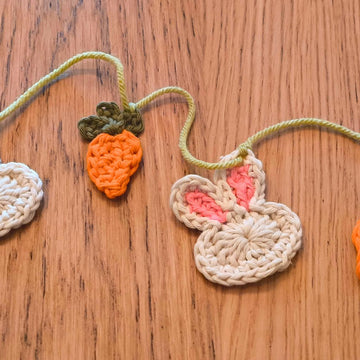 Easter mini bunny & carrot earrings