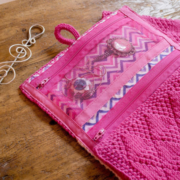 Wrendale Jewellery Roll Knitting Pattern