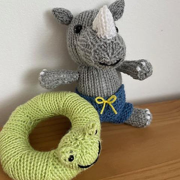 Pool Party Rhino