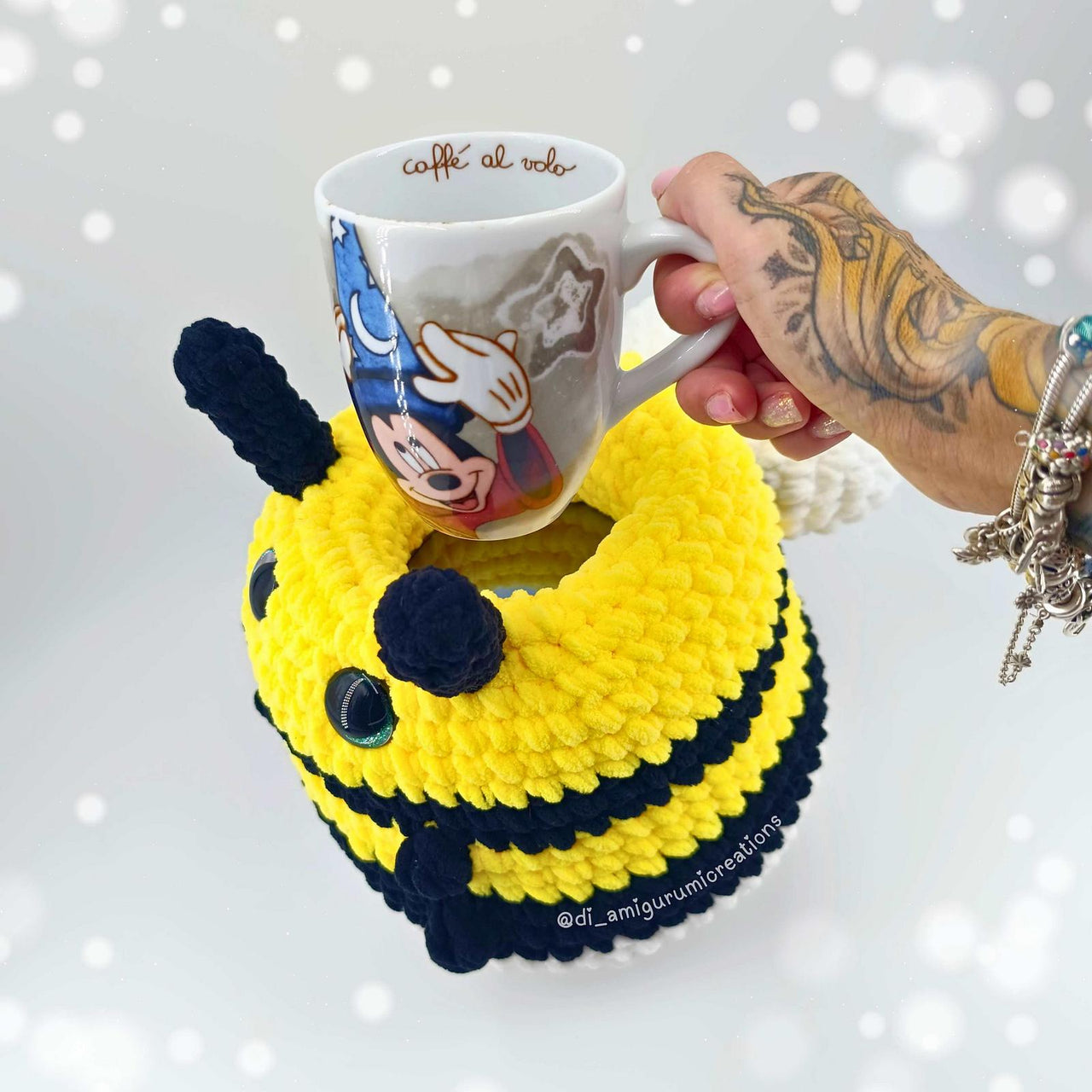 Bee Cup Holder