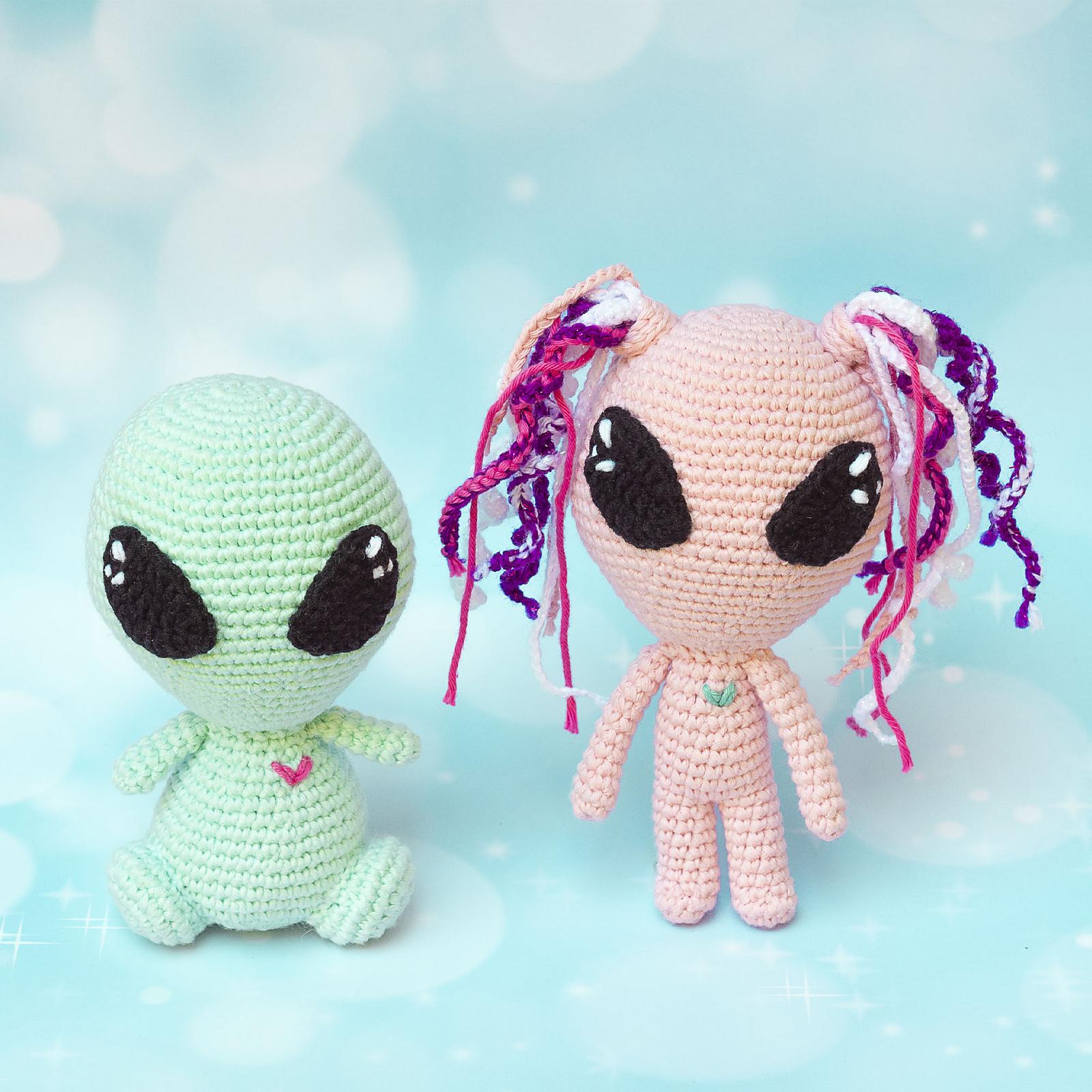 Aliens Visitors