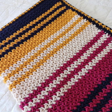Yzabel Throw
