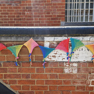 Go, fly a kite bunting