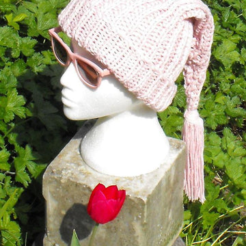 WEE WILLY PINKY SUPERFAST PIXIE SLOUCH KNITTING PATTERN - MADMONKEYKNITS