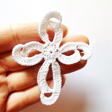 Cross favors pattern