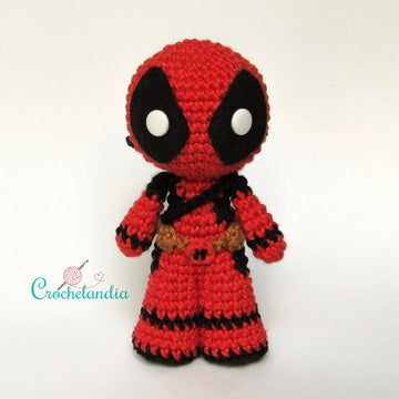 Deadpool amigurumi doll - crochet pattern by Crochelandia