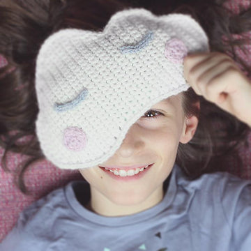 Cloud eye pillow