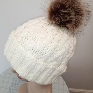 Easy 2 Cable Hat Womens Mens Chunky Yarn