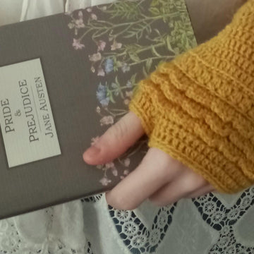 Austen Fingerless Gloves