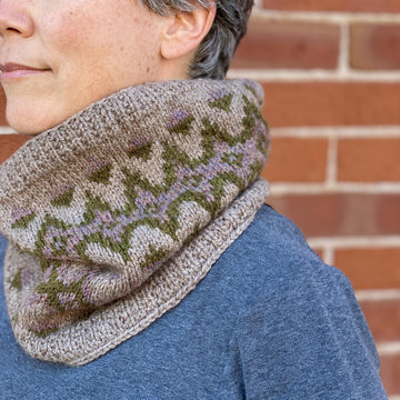 Hidden Falls 3-Color Cowl