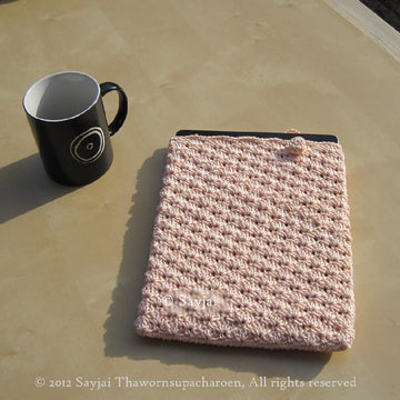 Raspberry & Blue iPad Case Crochet Pattern