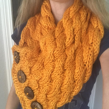 Waves of Cables Chunky Button Cowl