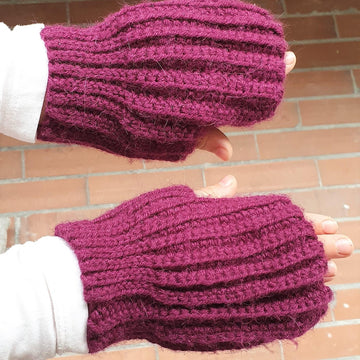 Happy days Mittens