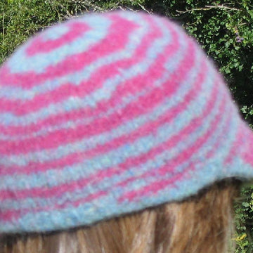 Skybluepink peaked felted cap