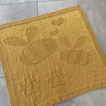 Bumblebee Blanket
