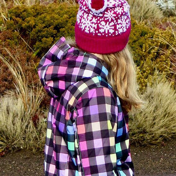Snow Flurries & Flakes Hat