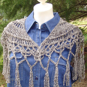 Ridgeline Fringed Shawlette