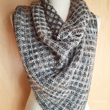 Shadow Shawl