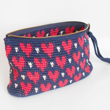Hearts Clutch