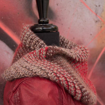 Amaranta Cowl
