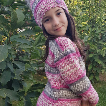 Sweater with hat