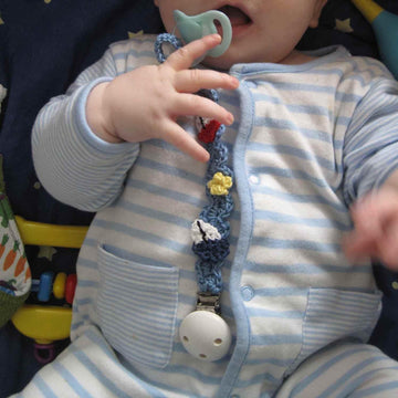 Pacifier Keepers / Schnullerketten