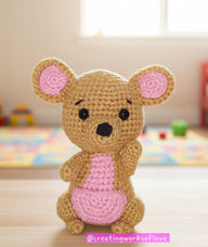 Mini Mom Kangaroo Amigurumi