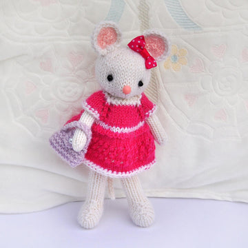 Little girl mouse Lilly