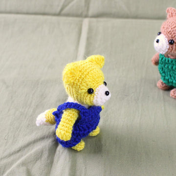 Tiny Fox with overall amigurumi / 小さなキツネのあみぐるみ