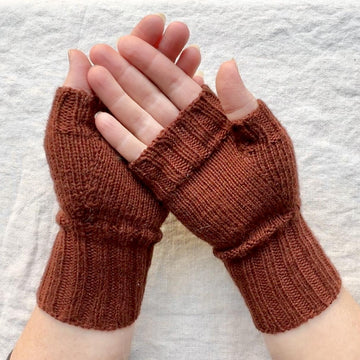 Comfy Cabin Fingerless Mitts