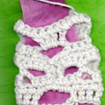 Creepy Skull Gauntlet Fingerless Gloves  Worsted Weight