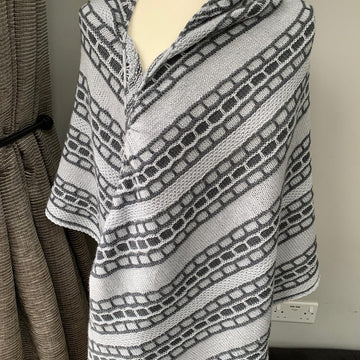 Glisse Shawl