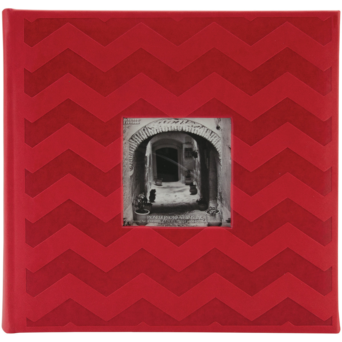Pioneer 2-Up Embossed Photo Album 4"X6" - Red Chevron