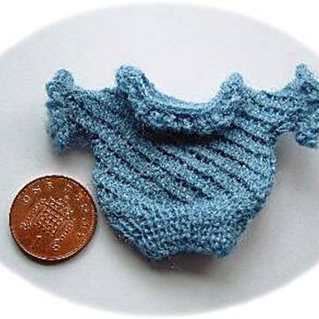 1:12th scale Ladies jumpers c. 1934