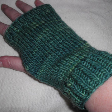 Easy peasy fingerless mitts