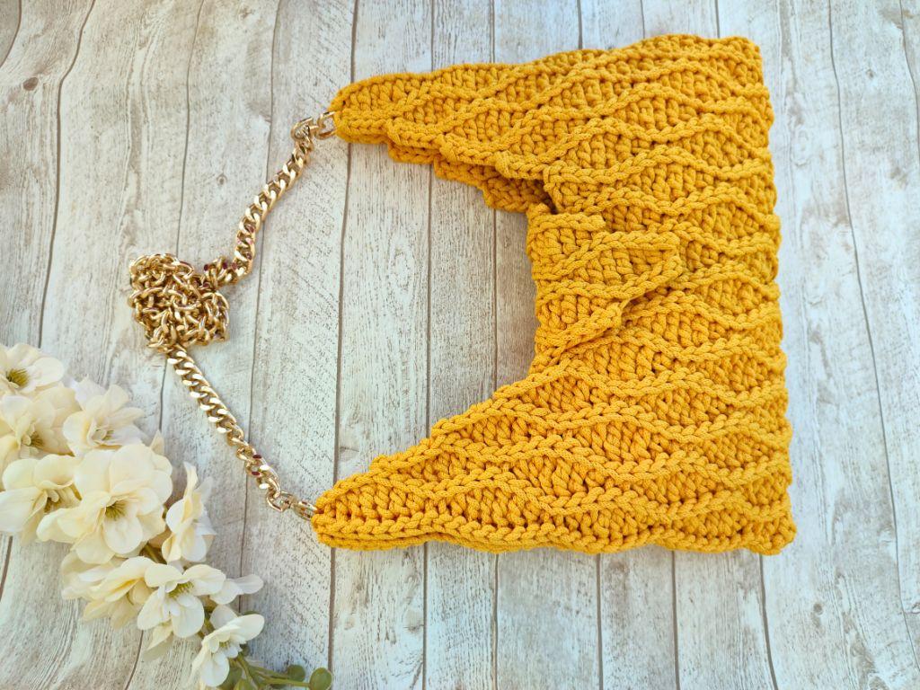 Wavy Hobo Bag — Slouchy Crochet Shoulder & Crossbody Bag